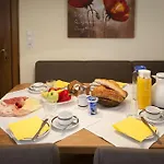 Отель Alte Schmiede *