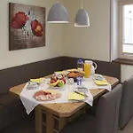 Отель Alte Schmiede Наудерс